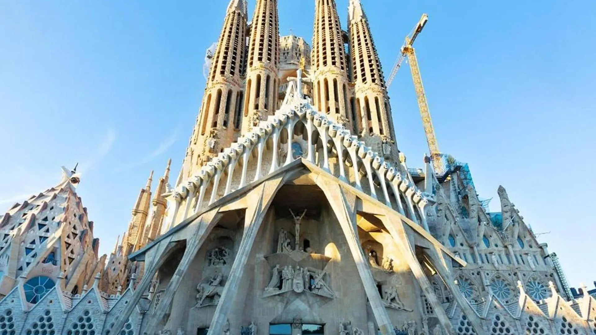Luxury Penthouse In Barcelona Next To Diagonal Apartment